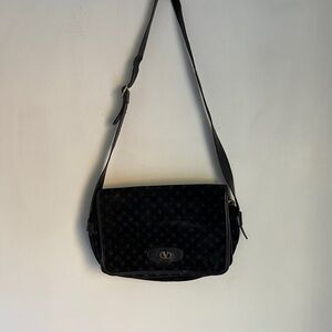 Vintage Mario Valentino shoulder bag